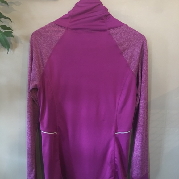 Reebok loose turtleneck - Picture 3 of 3